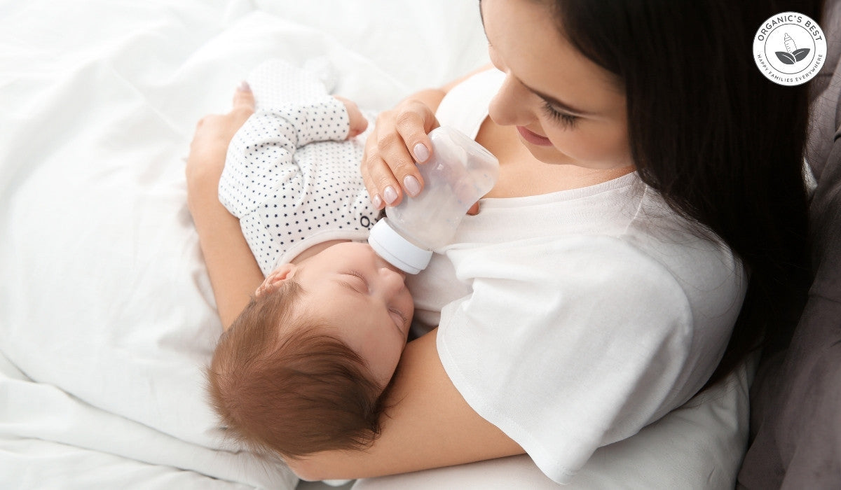 Formula vs Breast Milk: Differences and Similarities